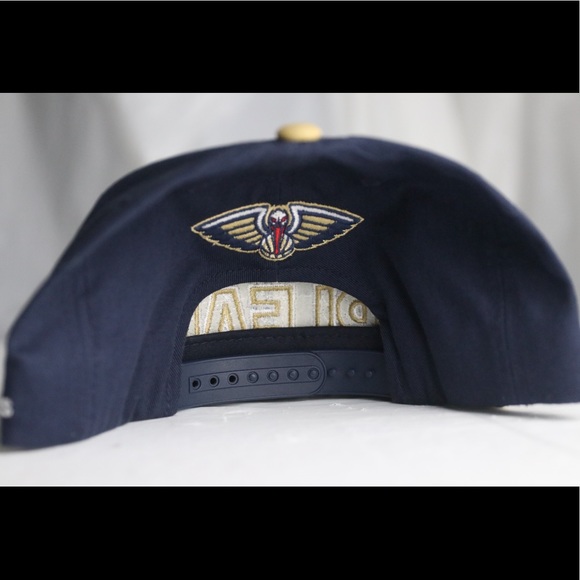New Orleans Pelicans Adidas Adjustable Snapback - Picture 5 of 9